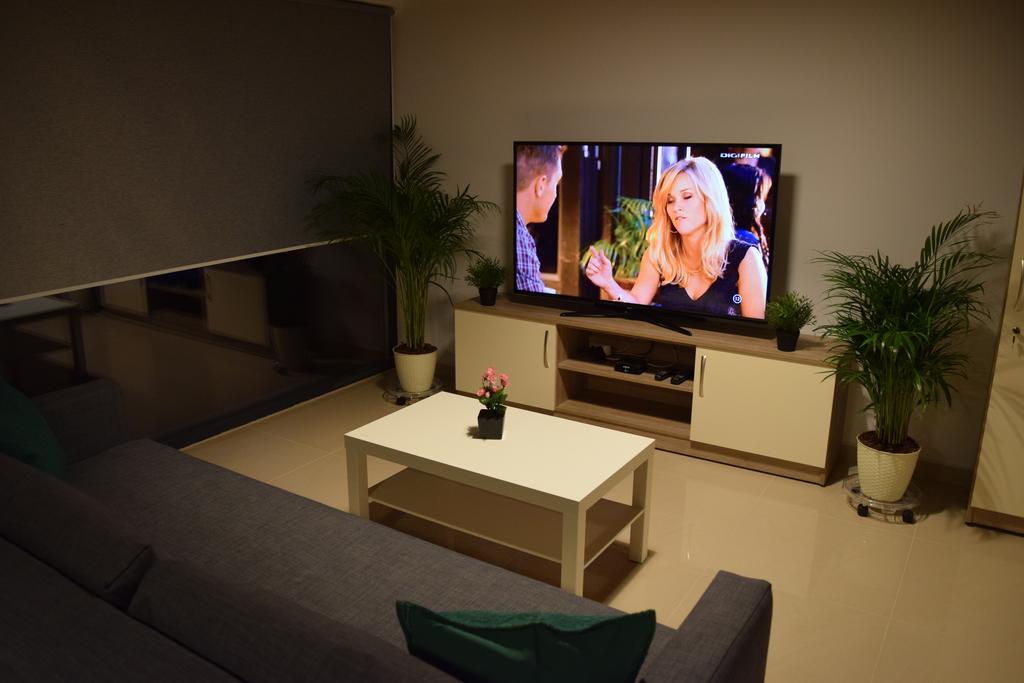 Sanderson Apartments Меркуря-Чук Экстерьер фото